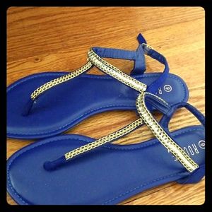 Royal blue sandal gold chain links and stones